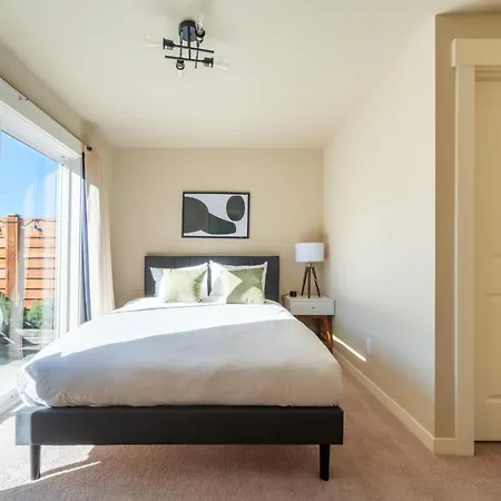 Villa Beautiful 3Br Townhouse In Seattle-3