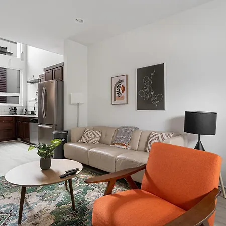2Br Townhouse In Seattle Pets Ok-3