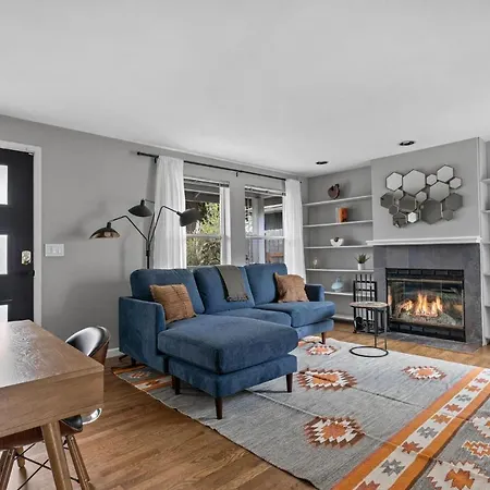 Delightful 3Br House In Seattle Fenced Yard Villa-3