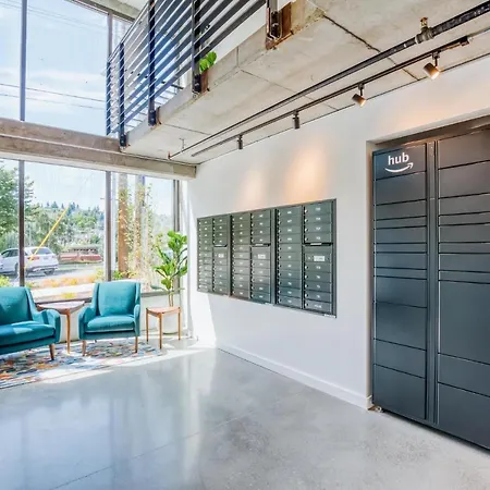 Contemporary Seattle Studio W Secure Access-3