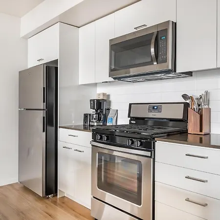 Beautiful 1Br In Seattle Pool Pet-Friendly-2
