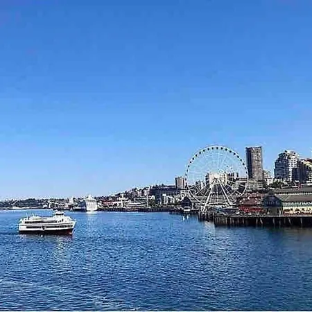 Lovely Seattle Waterfront Home-3
