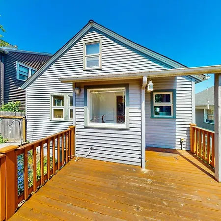 Wallingford Heights-3