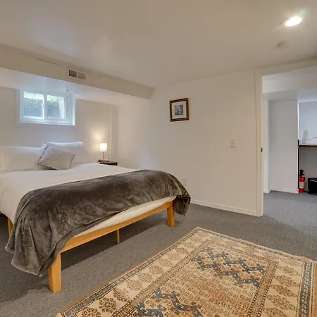 Vacation Rental House About 7 Mi To Downtown Seattle!-2
