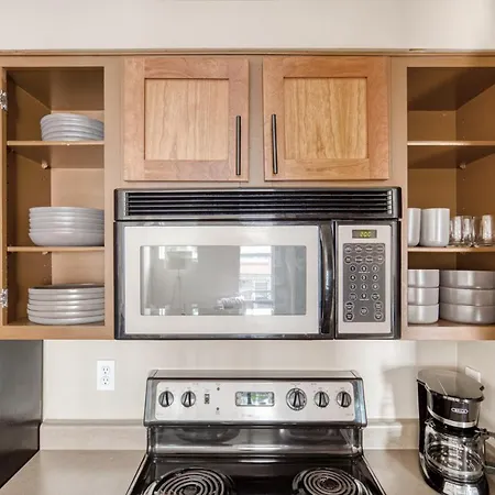 Downtown 1Br W Gym Roof Nr Pike St Mkt Sea-201-3