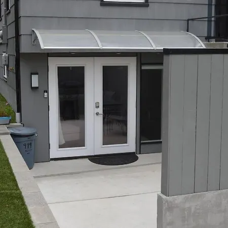 Cozy 1 Bedroom Apartment In Nw Seattle W/ Private Patio-3