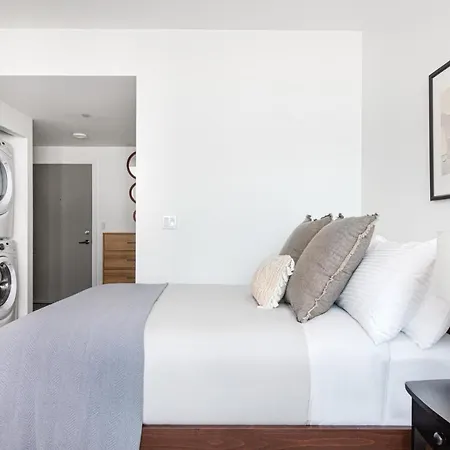 Capitol Hill Studio W Rooftop Pet Area Nr Bars Sea-98-3