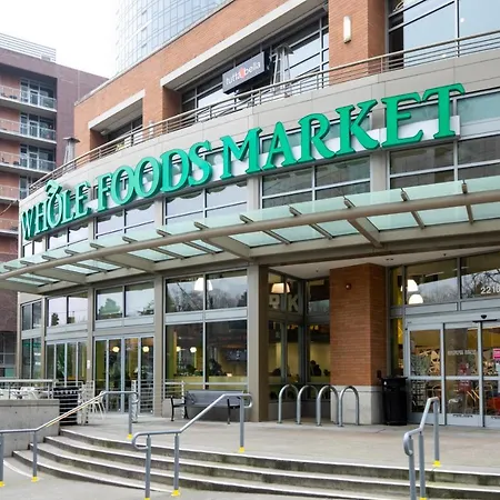 S Lake Union Studio W Gym Bbq Nr Amazon Sea-21-3