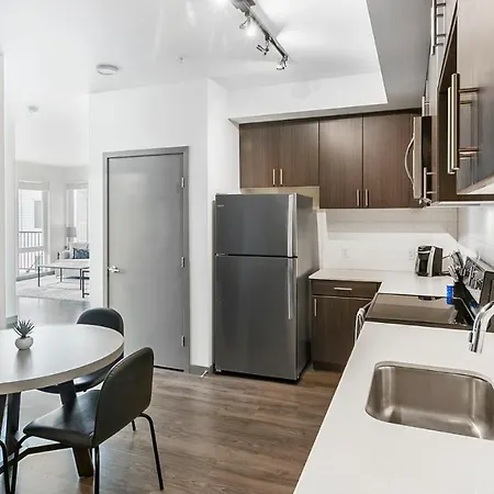 Modern Apartment In Prime Location Id5348X64-3