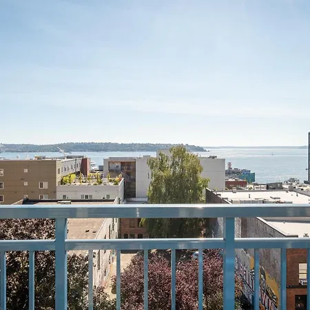 1 Bedroom With Stunning Puget Sound View-2