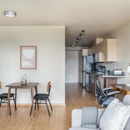 Queen Anne 1Br W Gym Wd Nr Space Needle Sea-579-3