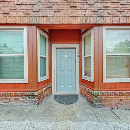 The Brick Junction #1-2