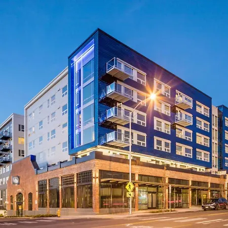 Capitol Hill 1Br W Gym Bbq Nr Su Scc Sea-261-2