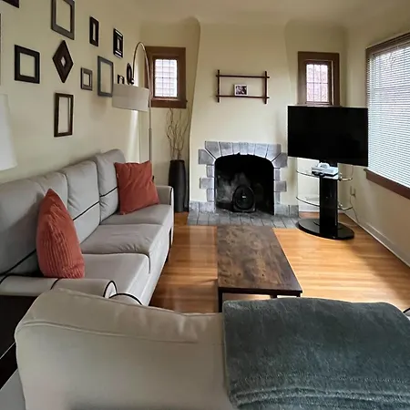 Wallingford Heights-2