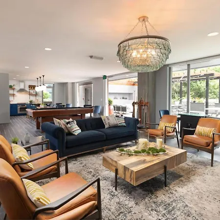 South Lake Union 1Br W Gym Bbq 99 Walk Score Sea-529-2
