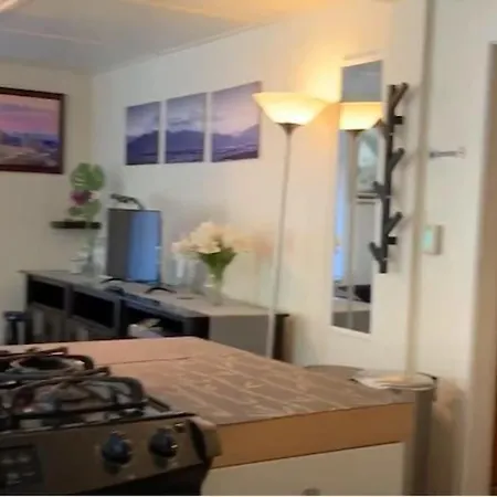 Greenlake Private Room-3