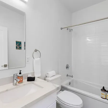 The Seattle Kraken Sweet Suite-2