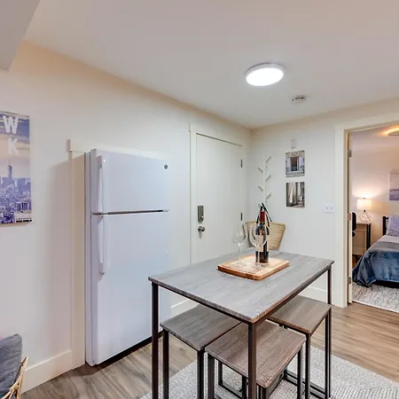 Cozy Seattle Apt In Ballard About 7 Mi To Downtown!-2