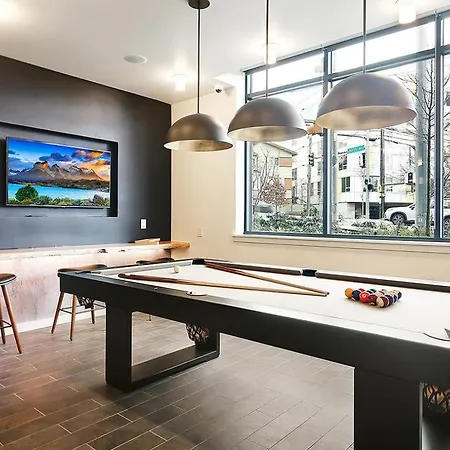 First Hill 1Br W Gym Bbq Nr Park Sea-638-3