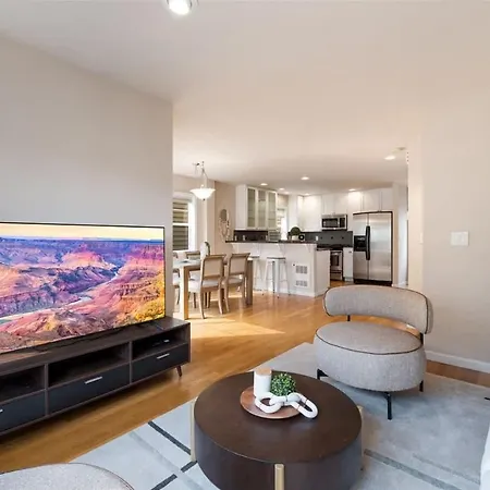 Ballard'S Townhome With Office & Walk Score 98-2