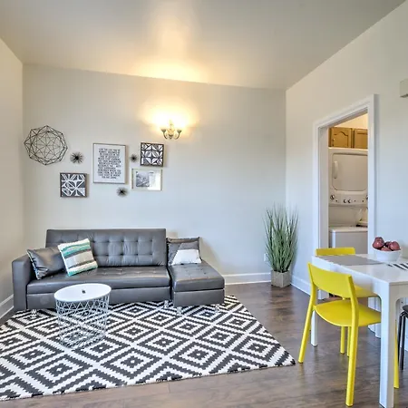 Bright 1 Bedroom In The Heart Of Capitol Hill Apt B-3