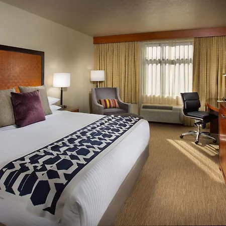 The Paramount Hotel-2