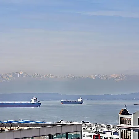 Belltown Waterfront Suites By Barsala-3