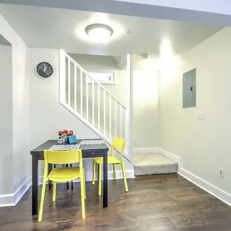 Capitol Hill Luxury Apartments-2