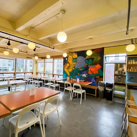 American Hotel Hostel-2