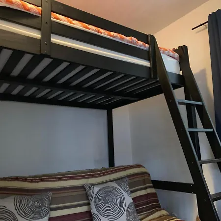 Center Of Capital Hill- 3Br-2