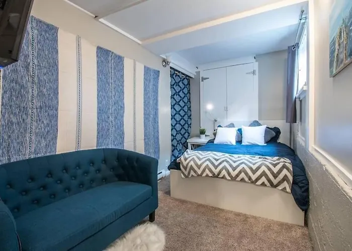 Central 2 Bedroom Unit With 3 Beds And 3 Large Tvs Seattle che accetta animali