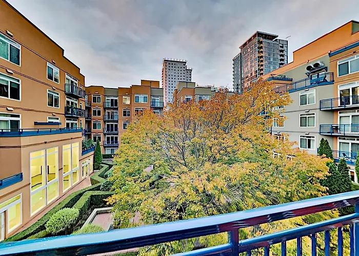 Belltown Court North II