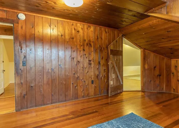 Huisdiervriedelijke Large Funky 2 Or 3 Bedroom Unit In Prime Location Seattle