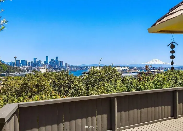 Flo'S Old Seattle Lookout Villa che accetta animali