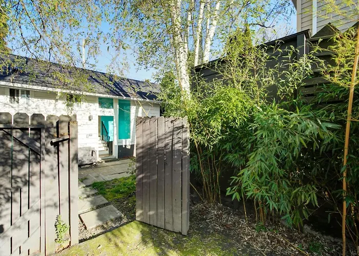 3 Bedroom At Madison Valley