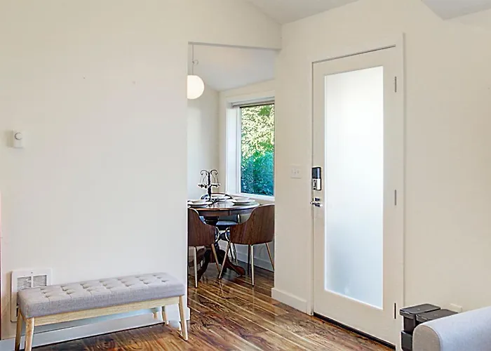 3 Bedroom At Madison Valley