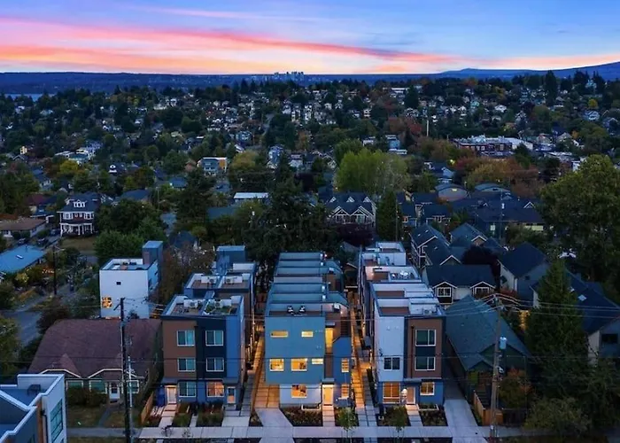 New Modern Nordic Style Home, View, Rooftop Deck Seattle