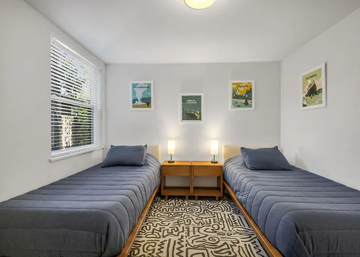 Gorgeous Eco-Friendly Home In Green Lake Seattle