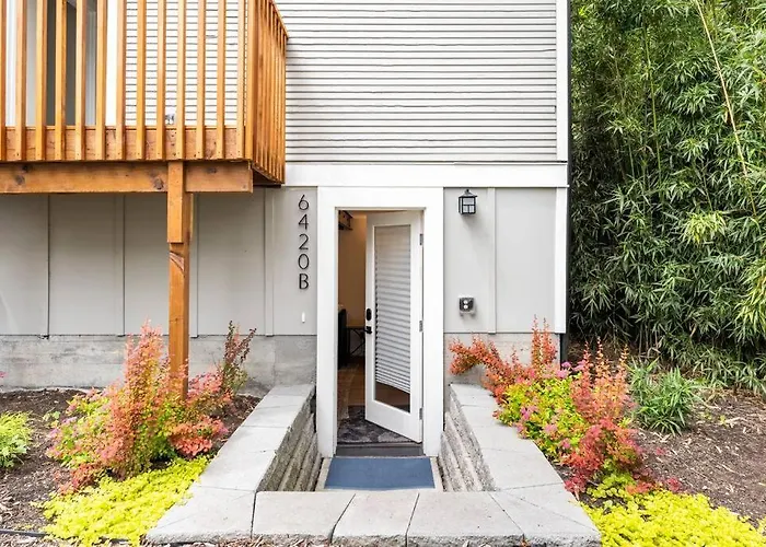 Modern, New & Industrial In Georgetown