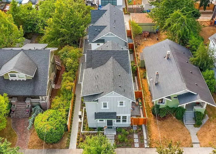 The Greenwood Gem Seattle