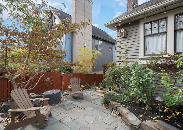 Wallingford Oasis Seattle