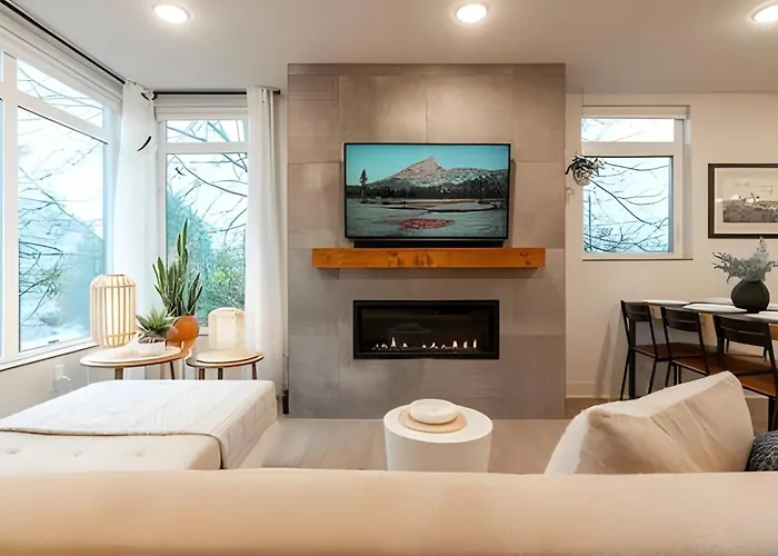 Urban Oasis: 3Br3Bth W/Rooftop And View, Fireplace