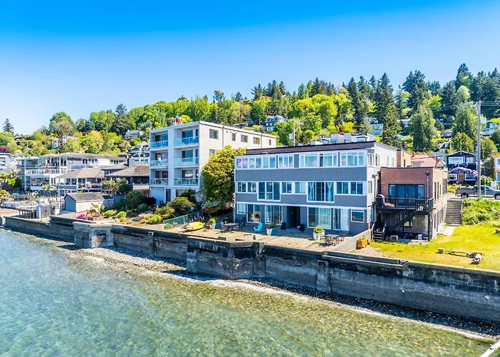 Waterfront Bliss, 2 Bedroom Apt Near Alki Beach