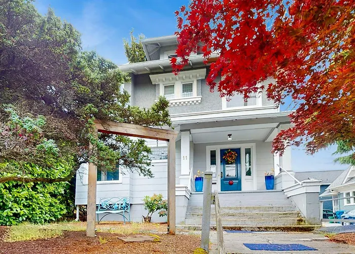 Water Lodge Seattle