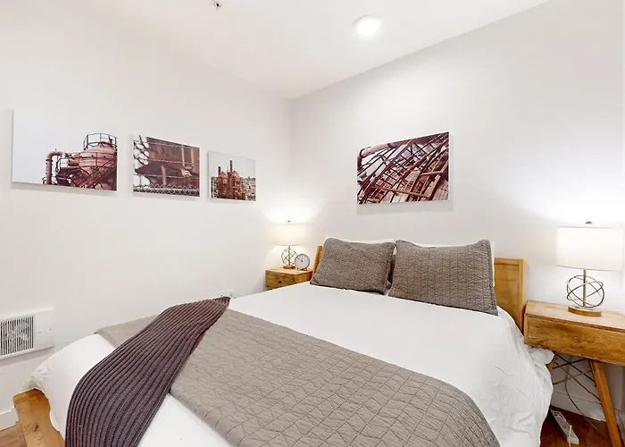 Atrium Unit 105