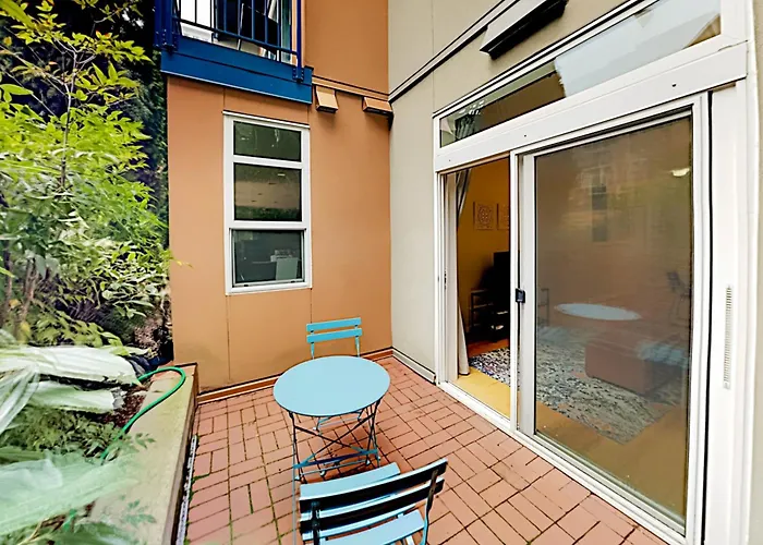 Belltown Court II