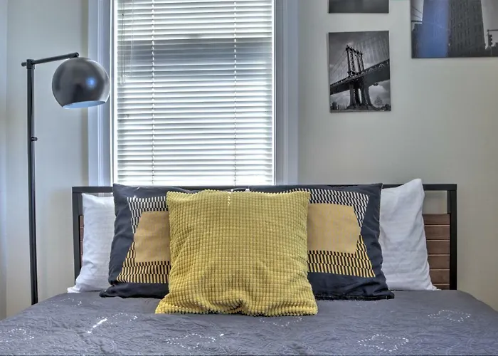 Bright 1 Bedroom In The Heart Of Capitol Hill - Apt C Seattle